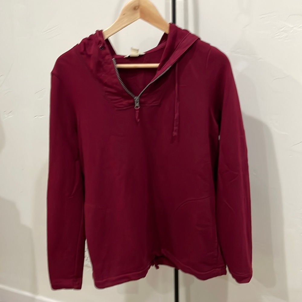 Lightweight sweatshirt